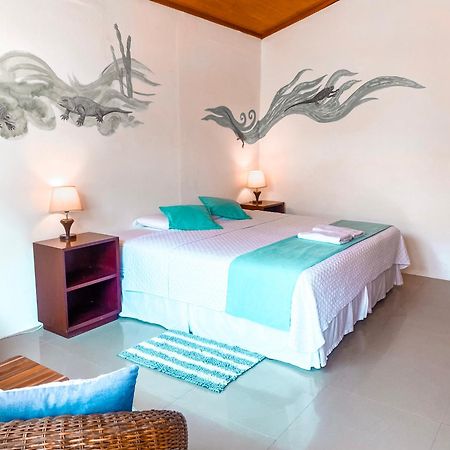 Hotel Coral Blanco With High Speed Internet Starlink And Galapagos Tour Operator Puerto Villamil Bagian luar foto